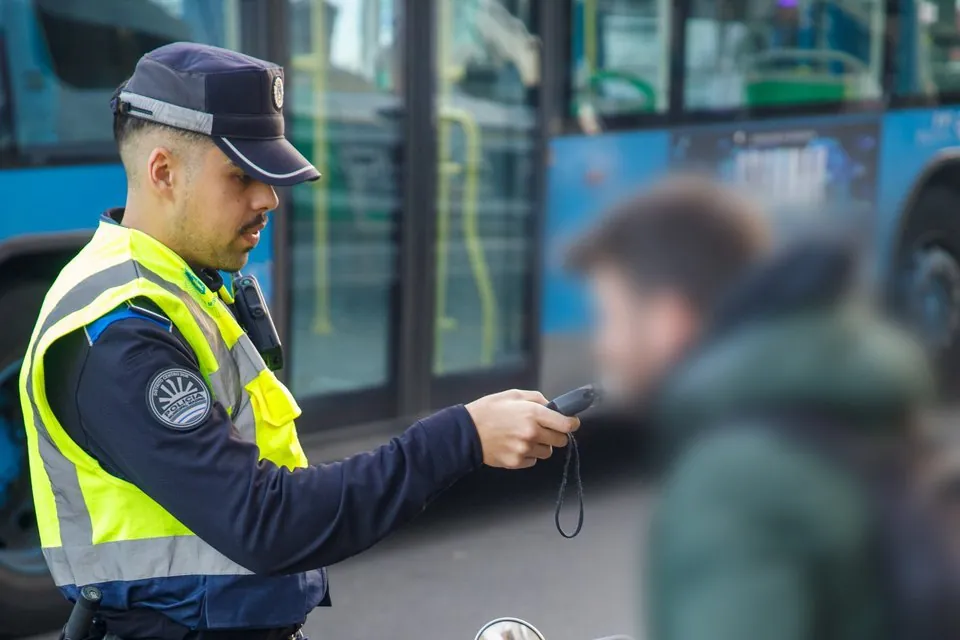 Investigado un conductor en Madrid que dio positivo en drogas tras ...
