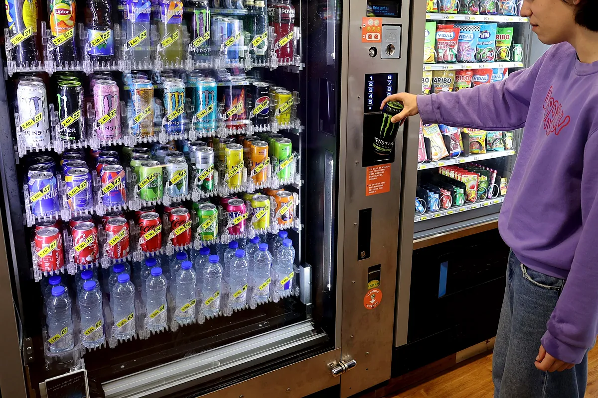 Consumo prohibirá la venta de bebidas energéticas a menores de 16 años