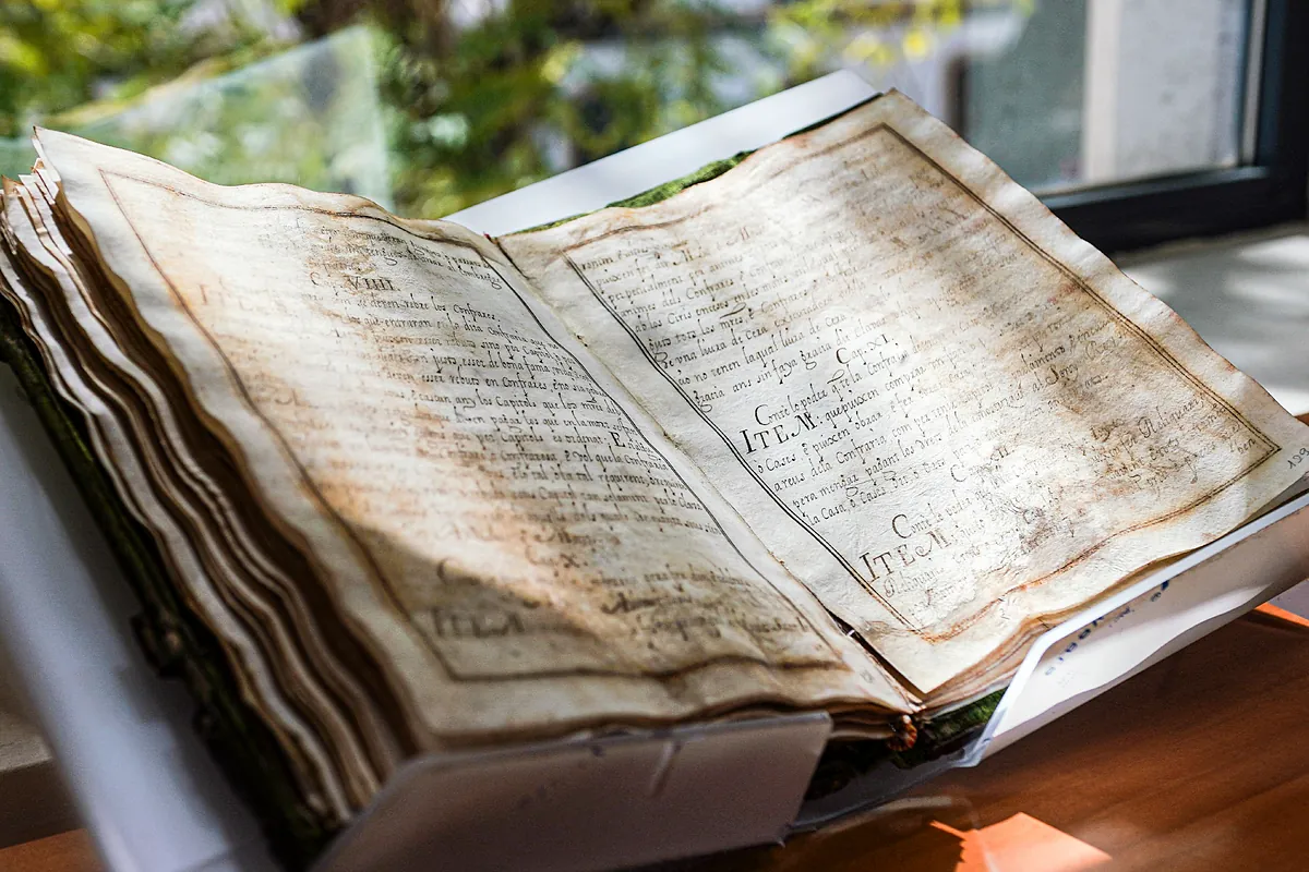 Hallan en internet un manuscrito en venta desaparecido en Valencia a inicios del siglo XX