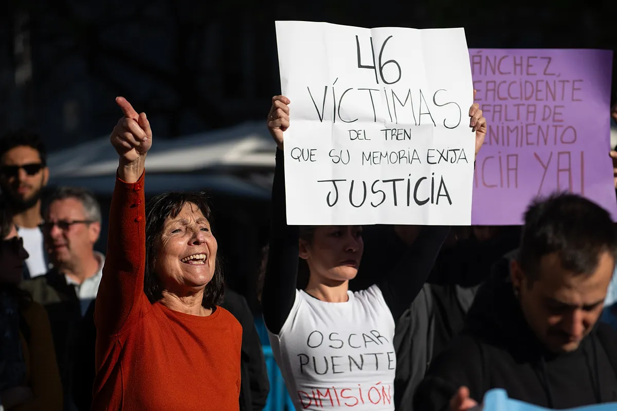 El enfado de víctimas de Adamuz con el Gobierno: autoriza y luego deniega el permiso para hacer los exámenes para funcionario de prisiones en Huelva