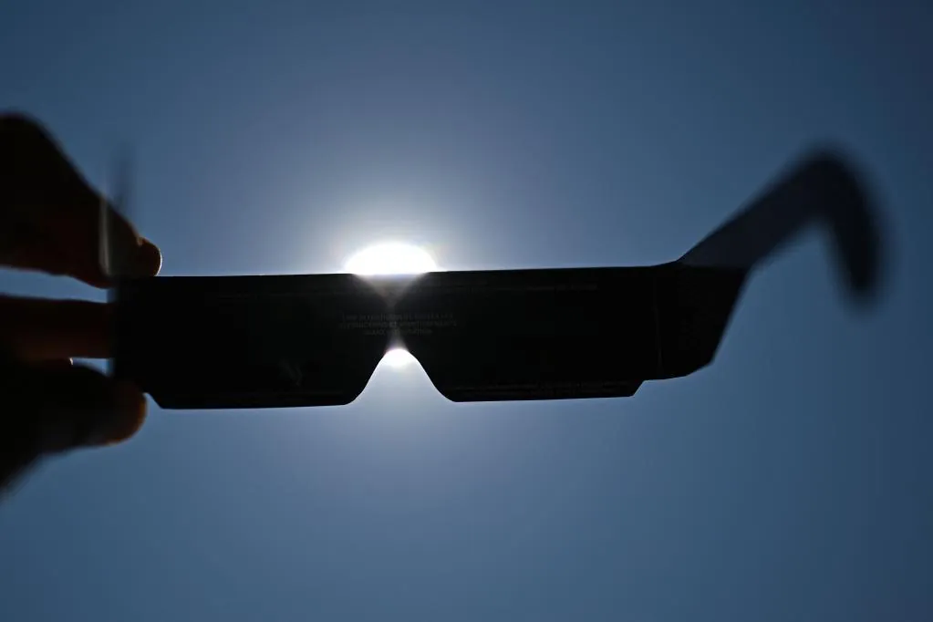 Aemet pronostica para el día del eclipse cielos poco nubosos o despejados en la mayor parte de España