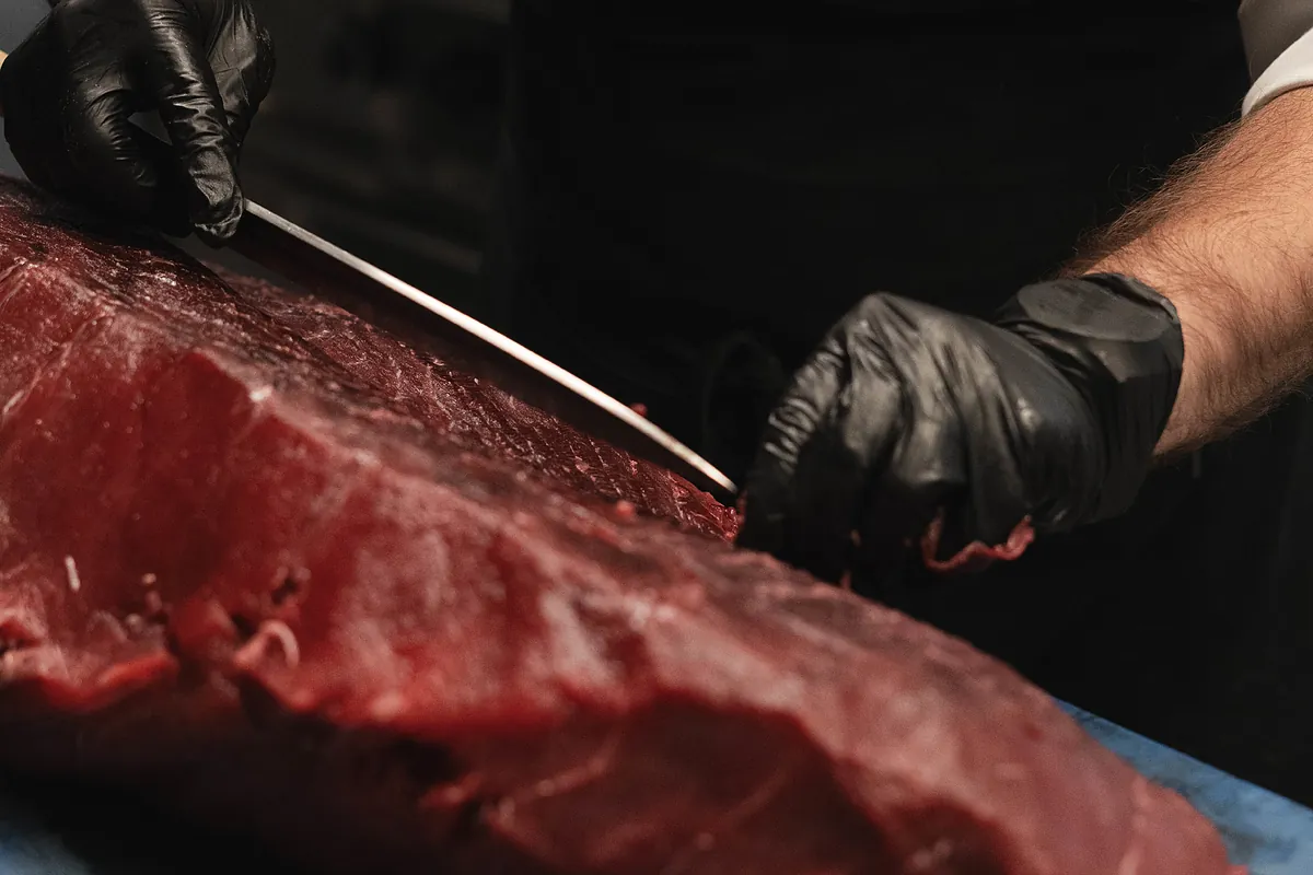 El 'rey' del mar que vuelve en primavera: Ocho lugares en Madrid para rendirse al atún rojo de almadraba