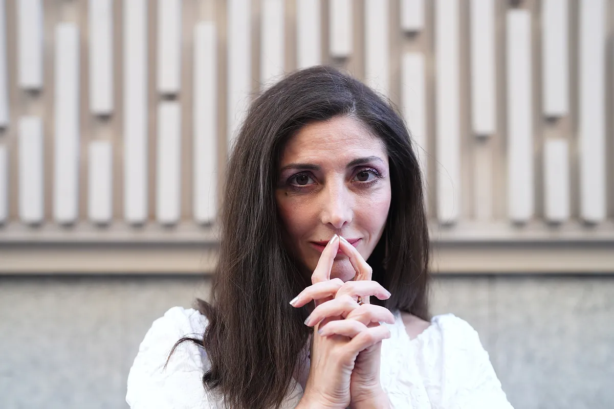 Espido Freire, gran fichaje de Cuerpos Especiales | Medios