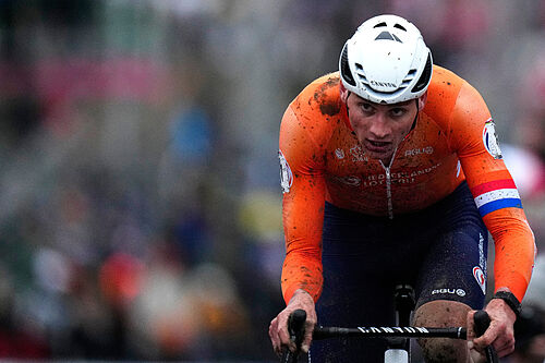 La tiran�a de Van der Poel: conquista su octavo mundial de ciclocross