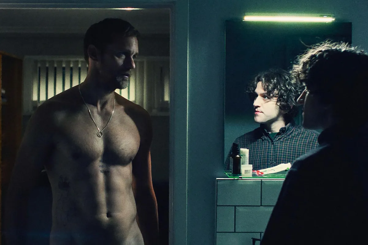 Pillion: Un perplejo y subyugante paseo por el deseo desde el asiento de atrás de la moto (****)