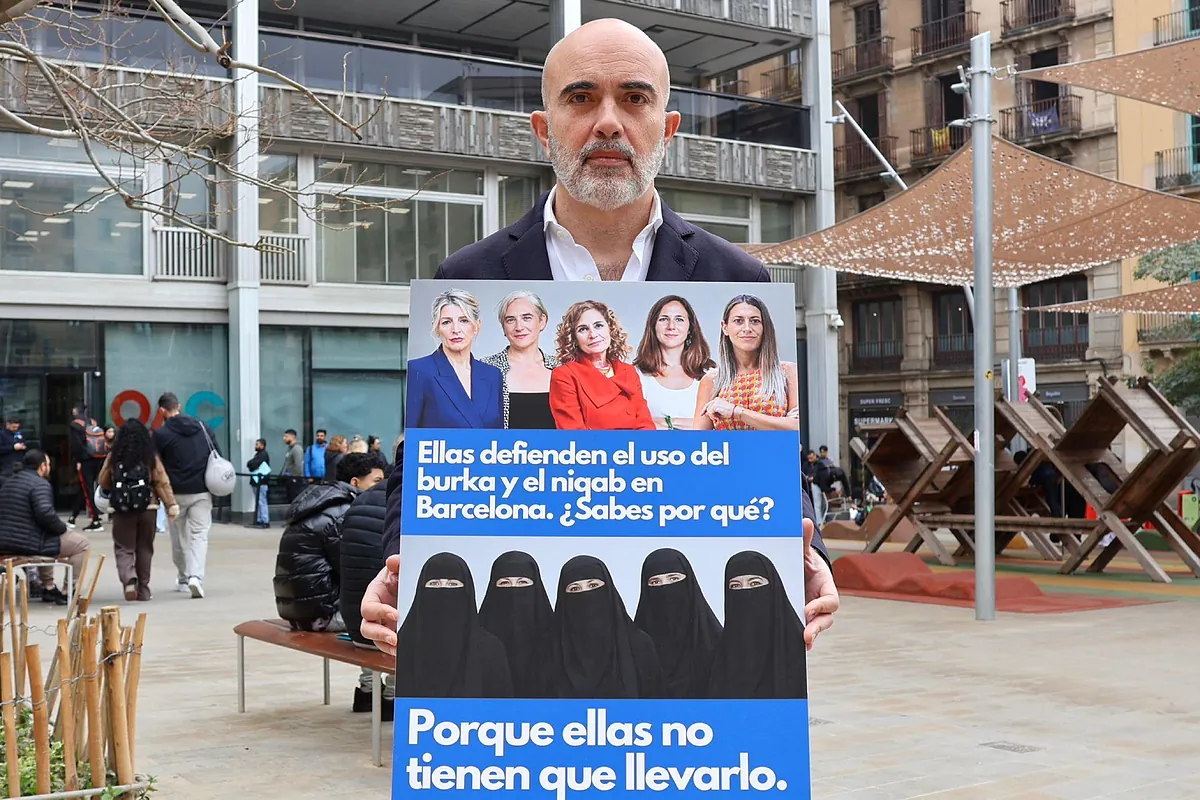 El PP lleva la prohibición del burka y el niqab en espacios públicos al Ayuntamiento de Barcelona