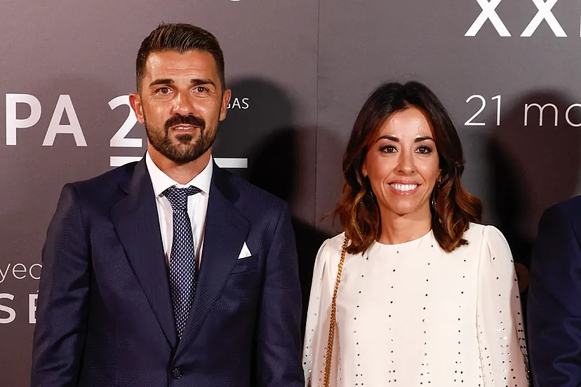 David Villa: su matrimonio con su novia de toda la vida, su millonario  patrimonio y sus orígenes mineros | Famosos