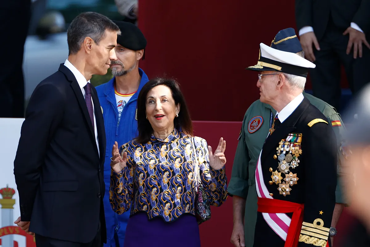 Sánchez intenta compensar su «podemización» con Robles de número dos y tras quedarse sin una vicepresidenta como ‘ticket’
