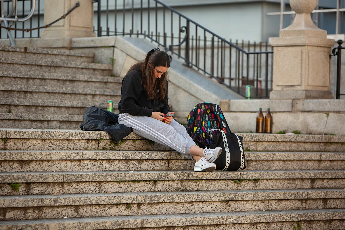 La industria se reinventa ante la generación de jóvenes que bebe menos alcohol en tres décadas, con uno de cada cuatro abstemio