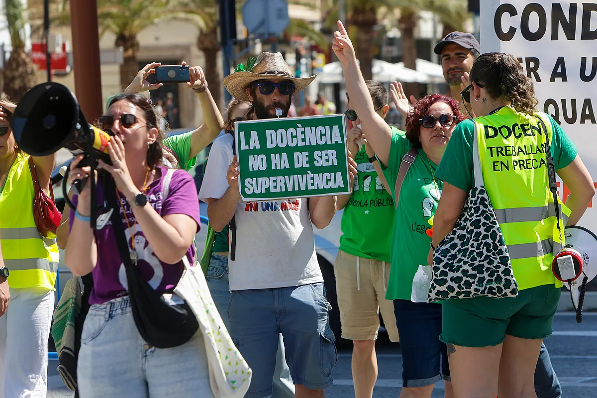 Sin acuerdo para acabar con la huelga educativa: un 78% de los docentes rechaza la propuesta y Educación no negocia
