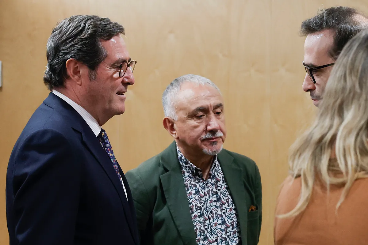 Patronal y sindicatos alertan en el CES de que "el puente entre crecimiento y bienestar social se ha roto por la vivienda y el coste de la vida"
