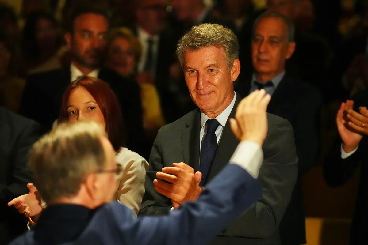 Feijóo pide convocar a la embajadora de Marruecos y acusa a Sánchez de "proteger más a Marruecos que a los españoles"
