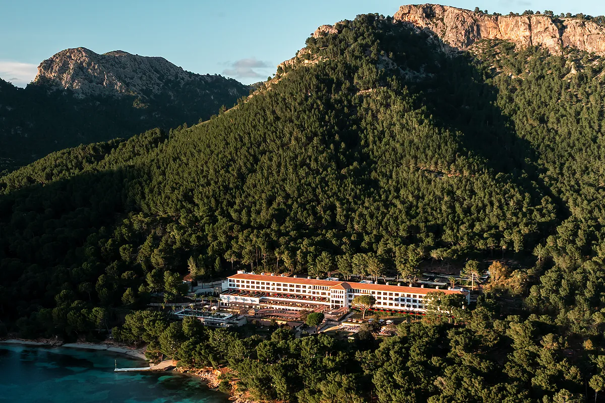 La resurrección del hotel Formentor o cómo vivir un capítulo de la serie 'The White Lotus' en Mallorca