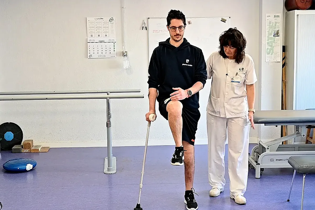 El Hospital Gregorio Marañón crea una prótesis que evita la amputación de una pierna por cáncer