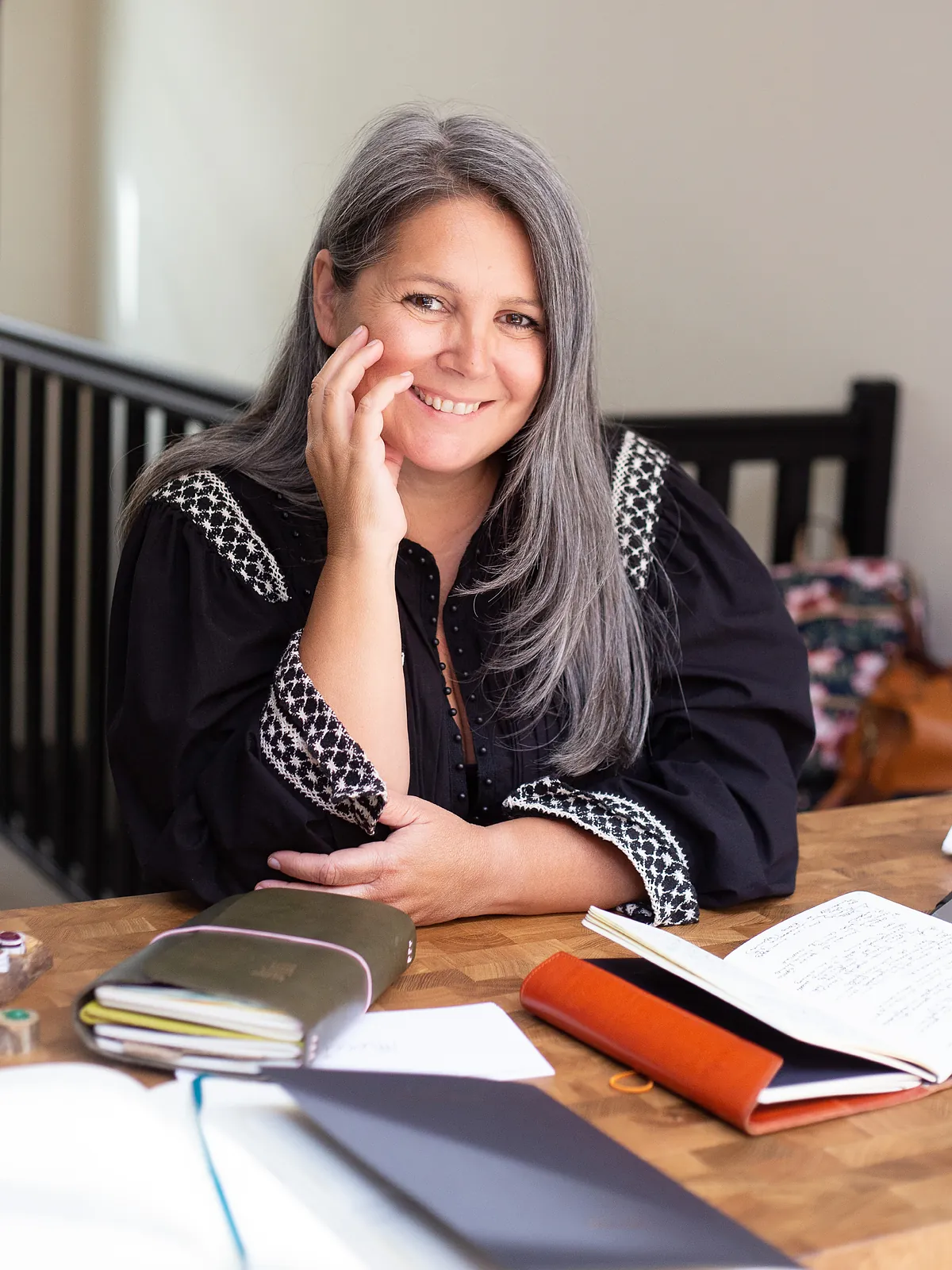 Nathalie Valmary, la mujer detrás de las agendas virales hechas a mano que enamoran a las celebrities: "Pensaba que era la única del planeta que seguía usando cuadernos"