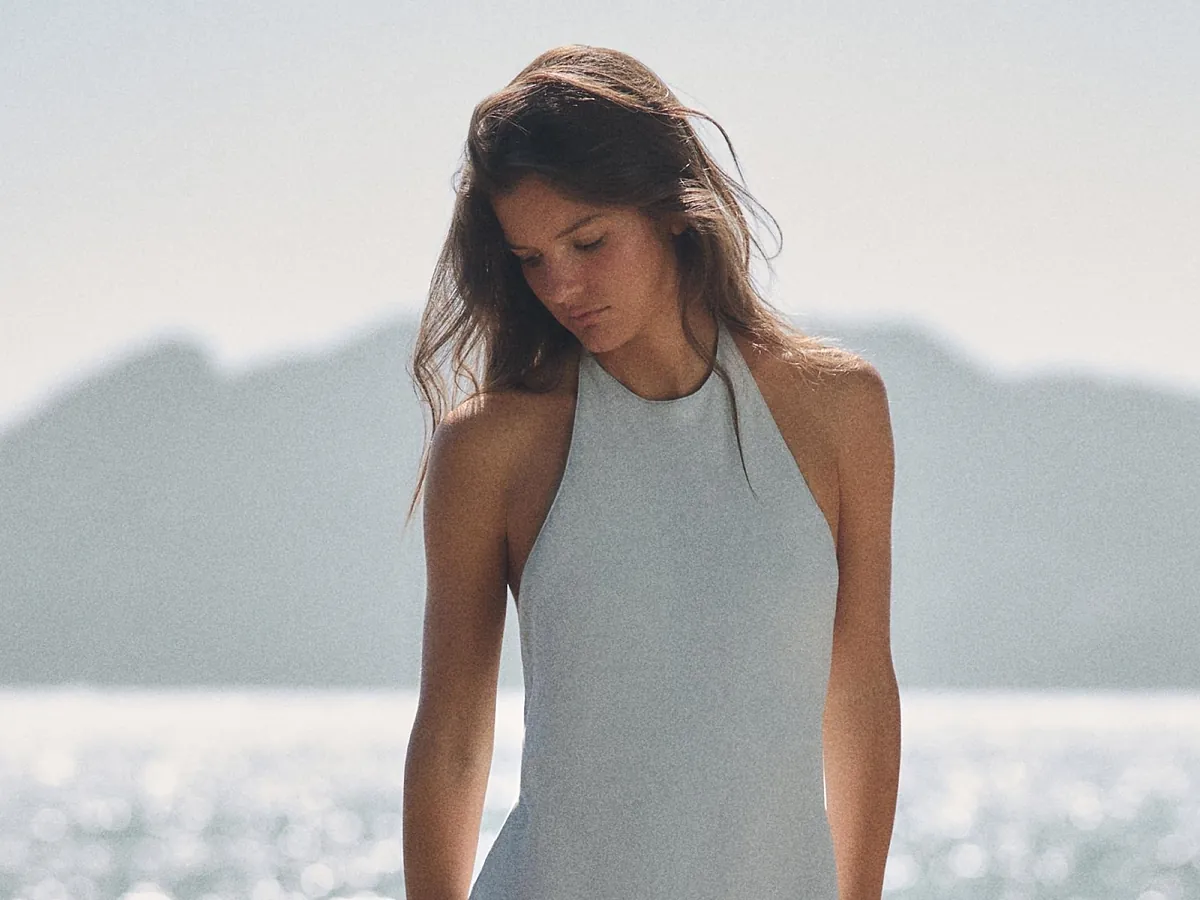 Adiós a gastar una fortuna en bodas, bautizos y comuniones: los 9 vestidos de Zara de menos de 30 euros para ser la invitada perfecta sin arruinarte