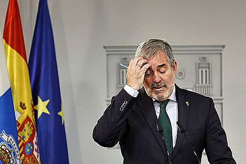 Clavijo idea un nuevo reparto de menores para que el Estado costee 6.000 migrantes