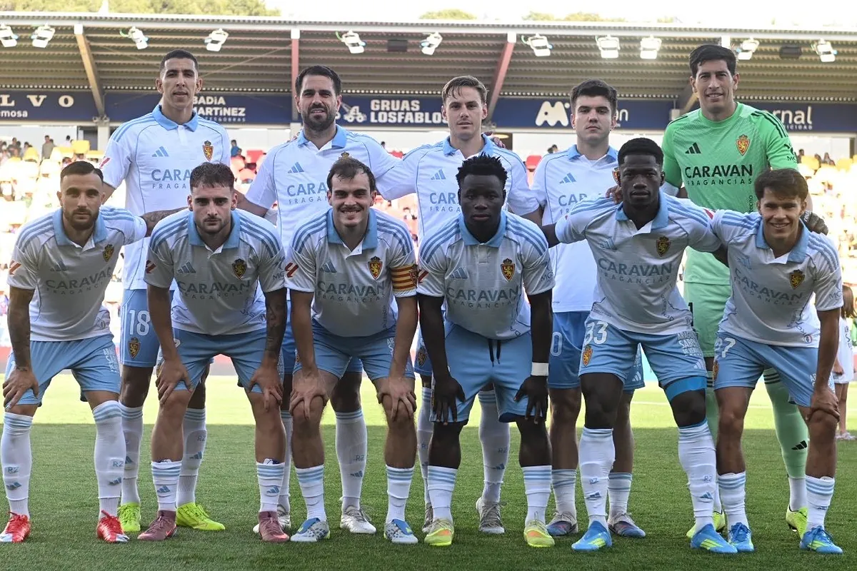 Andrada, portero del Zaragoza, da un puñetazo en el rostro a Pulido tras su expulsión