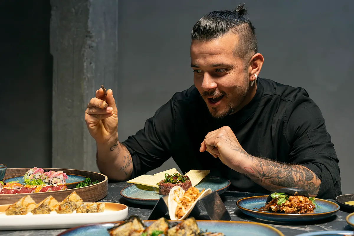 Carlos Maldonado, el chef con estrella Michelin, reinventa el bufé libre con ocho platos de autor y de edición limitada