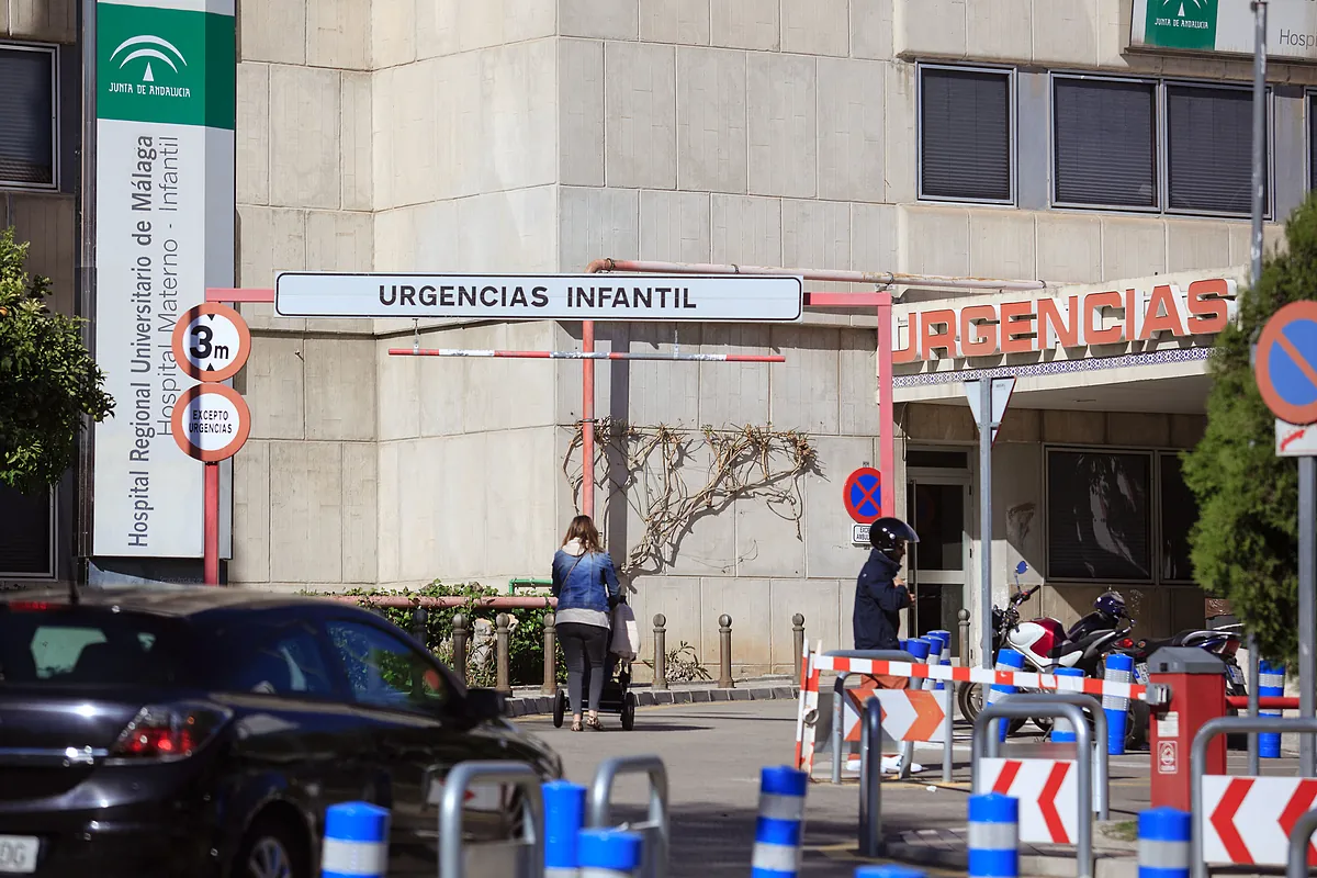Hospitalizado un niño de 11 años tras caer desde una tercera planta en Antequera (Málaga)