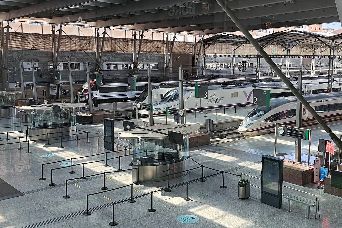 Málaga perderá 195.000 turistas por la falta del AVE en Semana Santa