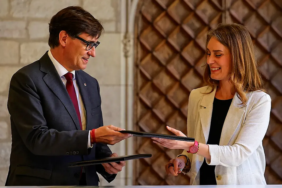 Illa firma con los Comunes un acuerdo para aprobar los Presupuestos de la Generalitat