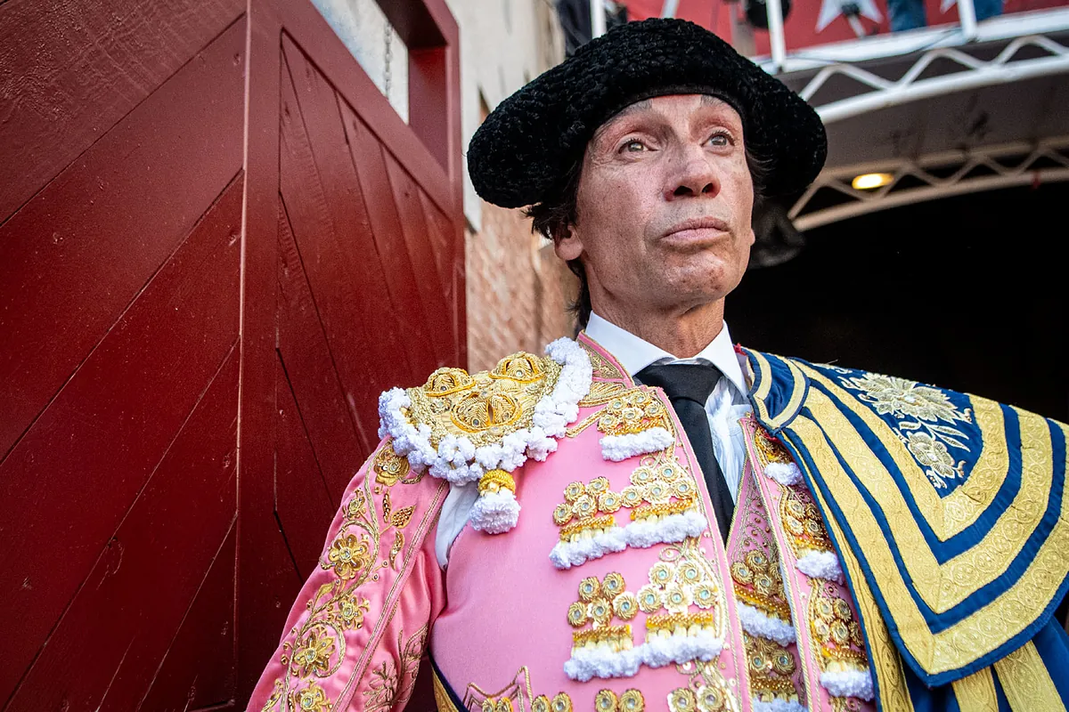 Curro Díaz hará el paseíllo "de luto" este Domingo de Resurrección en Las Ventas por la muerte de su padre