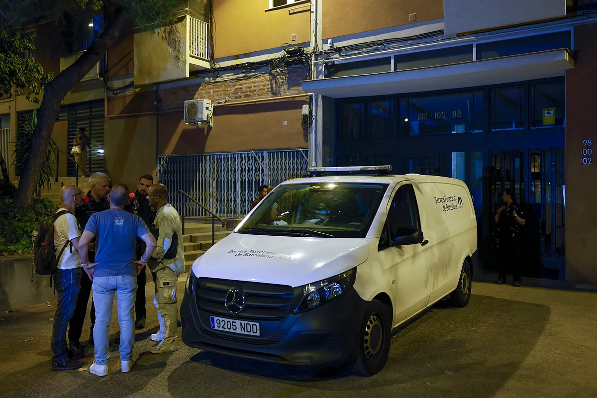 Detenido un hombre por la muerte de una mujer de 34 años en Barcelona delante de uno de sus hijos